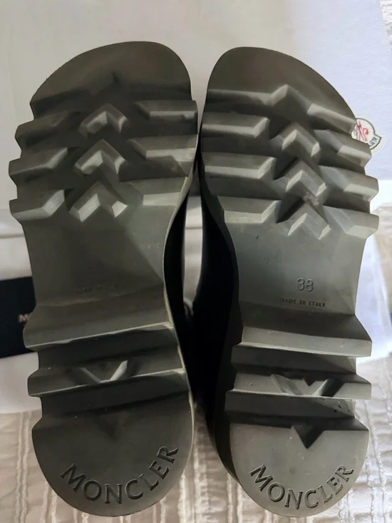 Moncler Olive Green Knit-Cuff Rain Ankle Boots - Picture 7 of 8